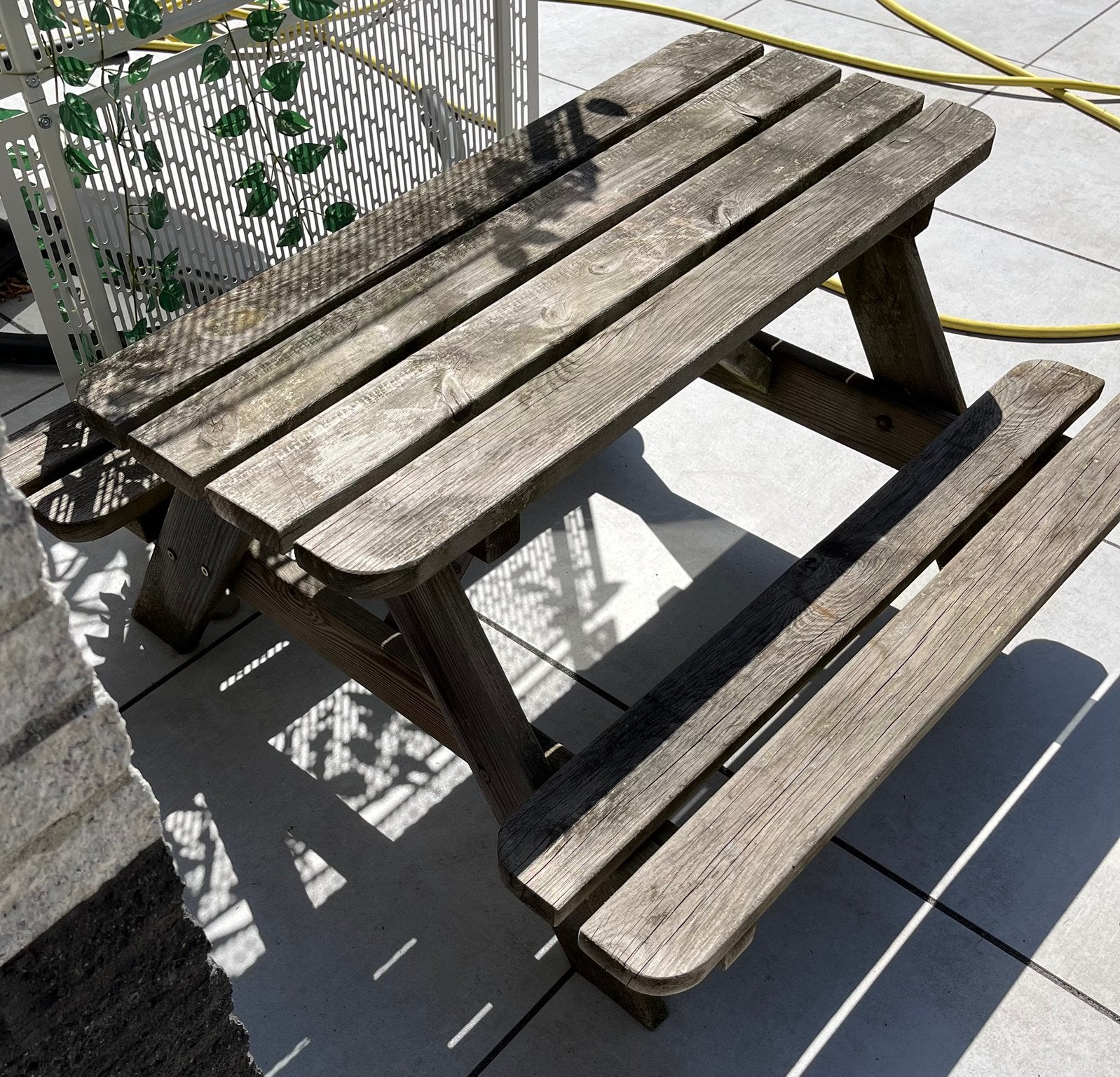 Picknicktafel voor kinderen, gemaakt van geïmpregneerd hout., Gebruikt, Rechthoekig, Hout, Ophalen