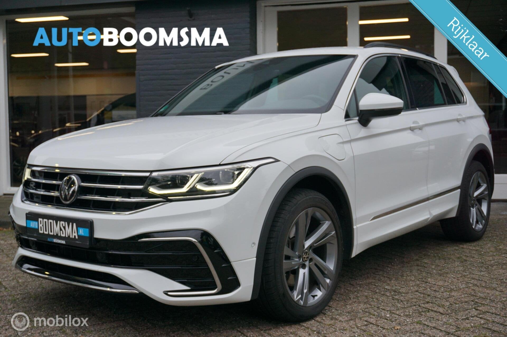 Volkswagen Tiguan 1.4 TSI eHybrid R-Line Automaat Trekhaak, Auto's, Zwart, 4 cilinders, Leder en Stof, Wit