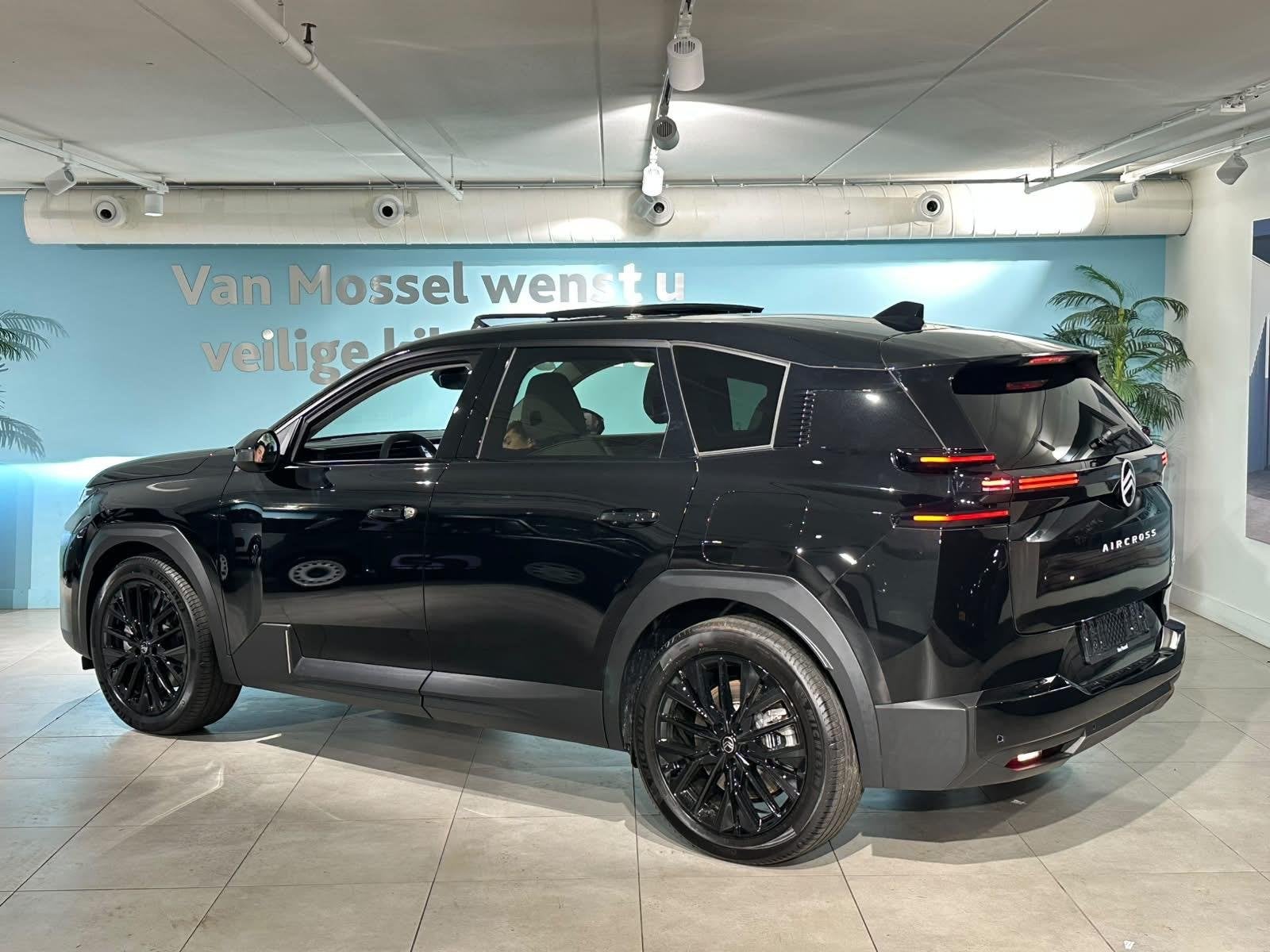 Citroen C5 Aircross Max Comfort Range 74 kWh | Panorama dak, 12 maanden, 213 pk, C5 Aircross, Zwart