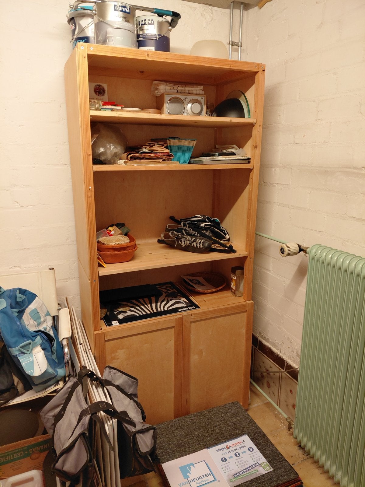 Zelfgemaakte houten kast met deurtjes, Ophalen, Gebruikt, 50 tot 100 cm, 150 tot 200 cm