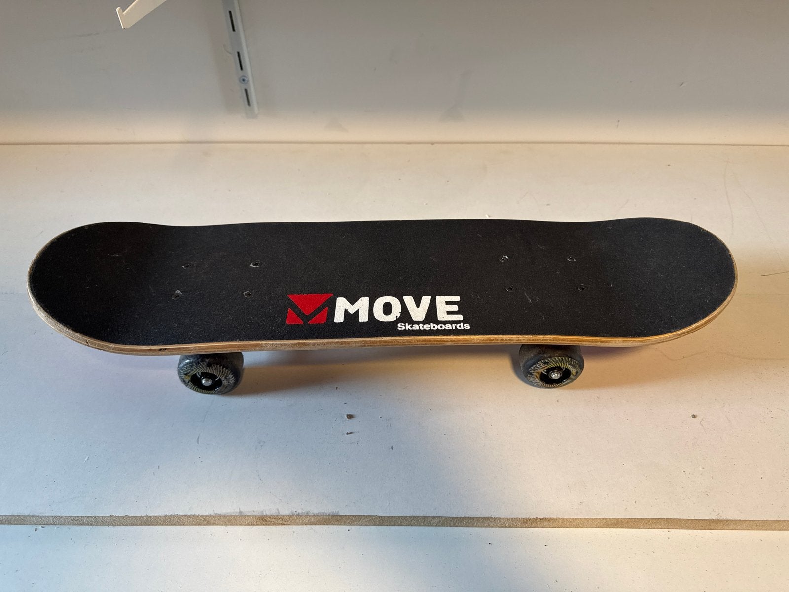 Skateboard Move Skateboards 61 cm, Ophalen, Gebruikt, Skateboard
