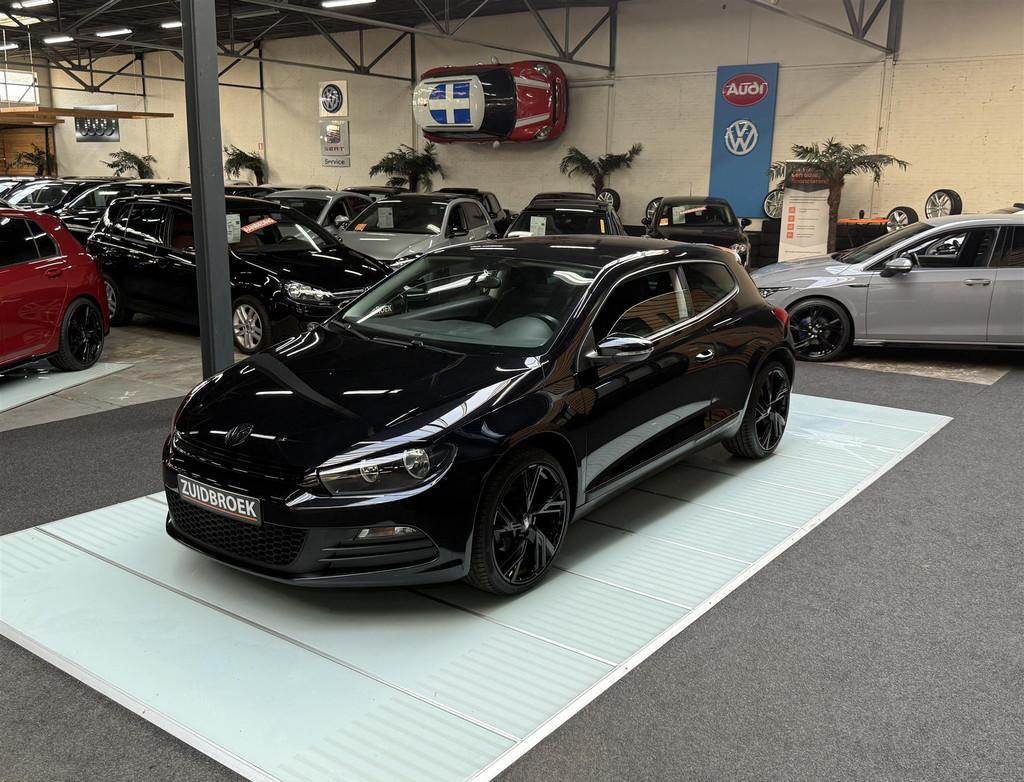 Volkswagen Scirocco 1.4 TSI 122PK Clima Pdc (bj 2009), Gebruikt, 4 cilinders, 1290 kg, Bedrijf