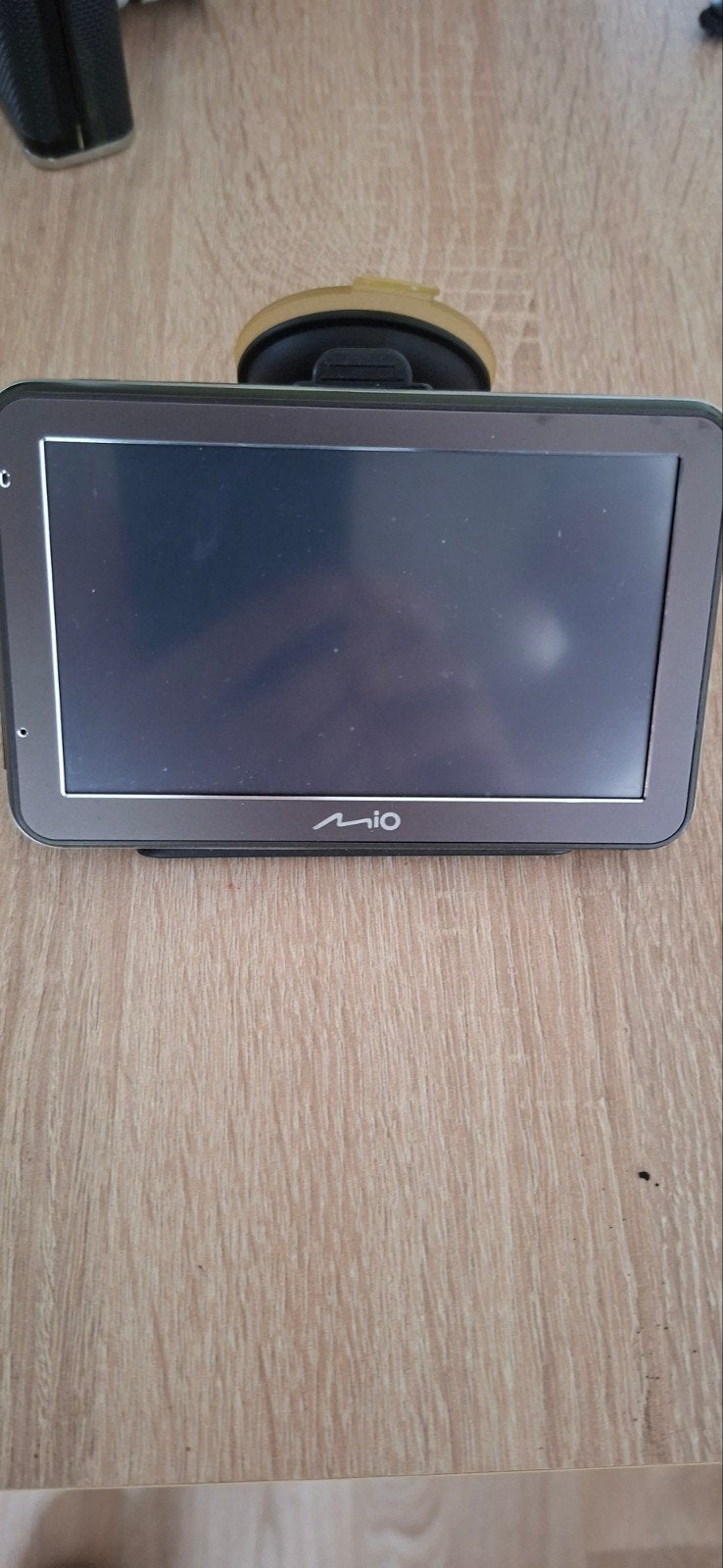 Mio navigatiesysteem met zuignap, Auto diversen, Ophalen