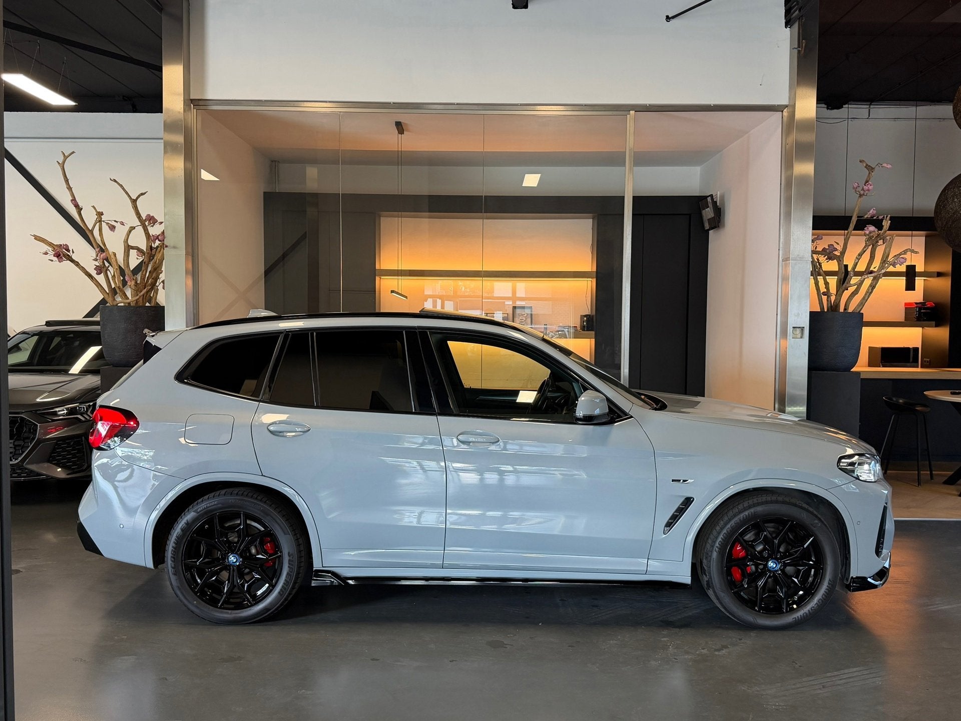 BMW X3 XDrive30e M Package Panorama Camera 1e eigenaar, Automaat, Gebruikt, 2000 kg, Bedrijf