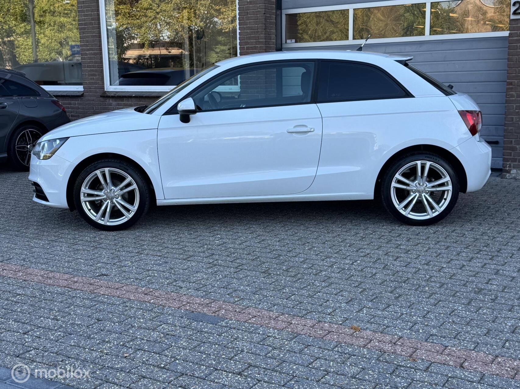 Audi A1 1.2 TFSI AIRCO/MF-STUUR/LM-VELGEN, Auto's, Voorwielaandrijving, Euro 5, 86 pk, Electronic Stability Program (ESP)