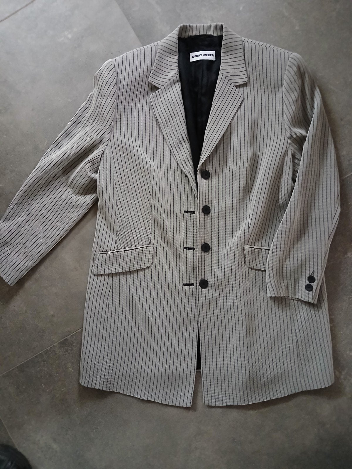 Gerry Weber blazer maat 44, Kleding | Dames, Maat 42/44 (L), Ophalen of Verzenden, Grijs, Gedragen