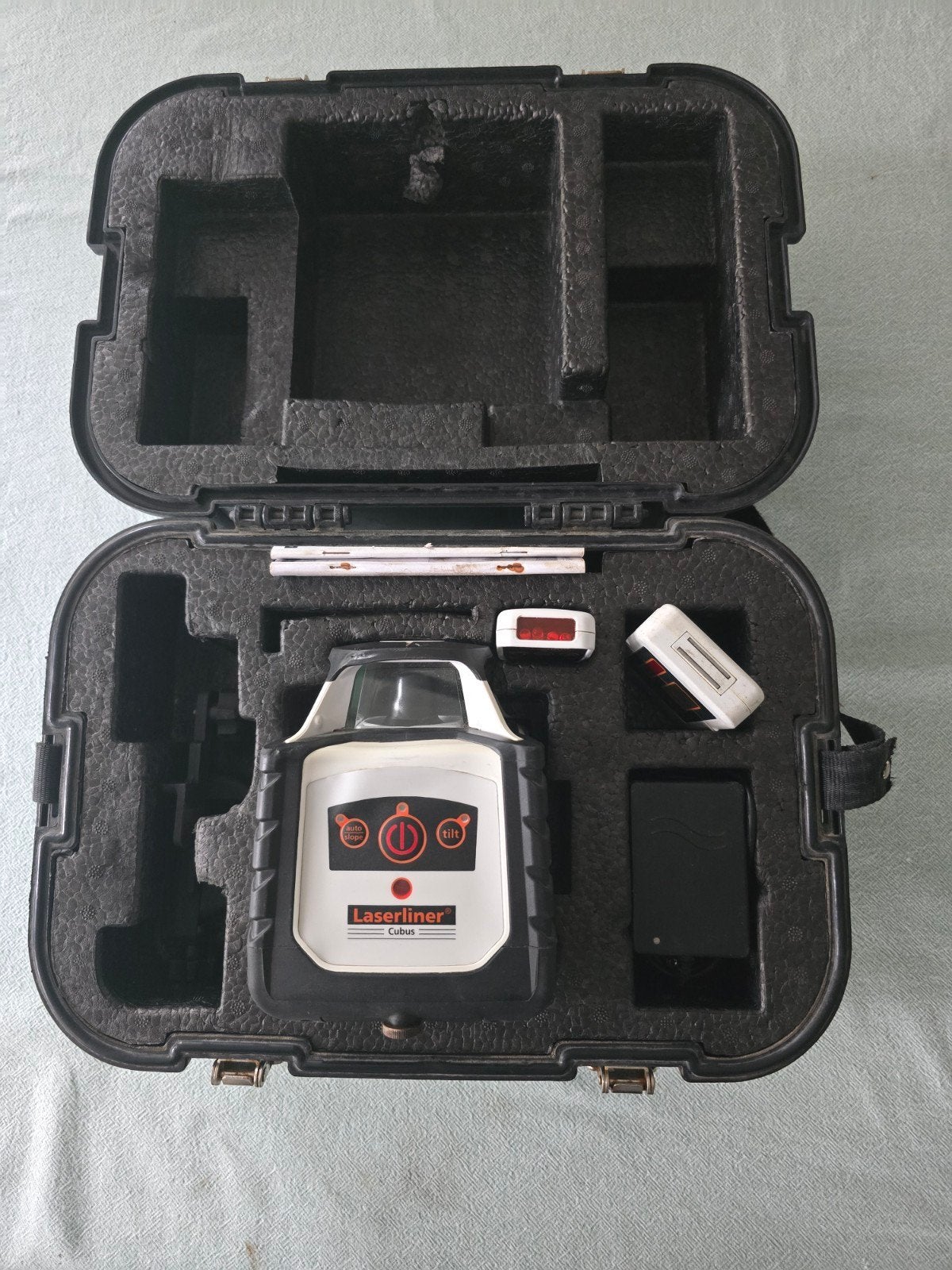 Laserliner Cubus 110S Rood Rotatielaser met Ontvanger, Doe-het-zelf en Verbouw, Ophalen of Verzenden, Gebruikt