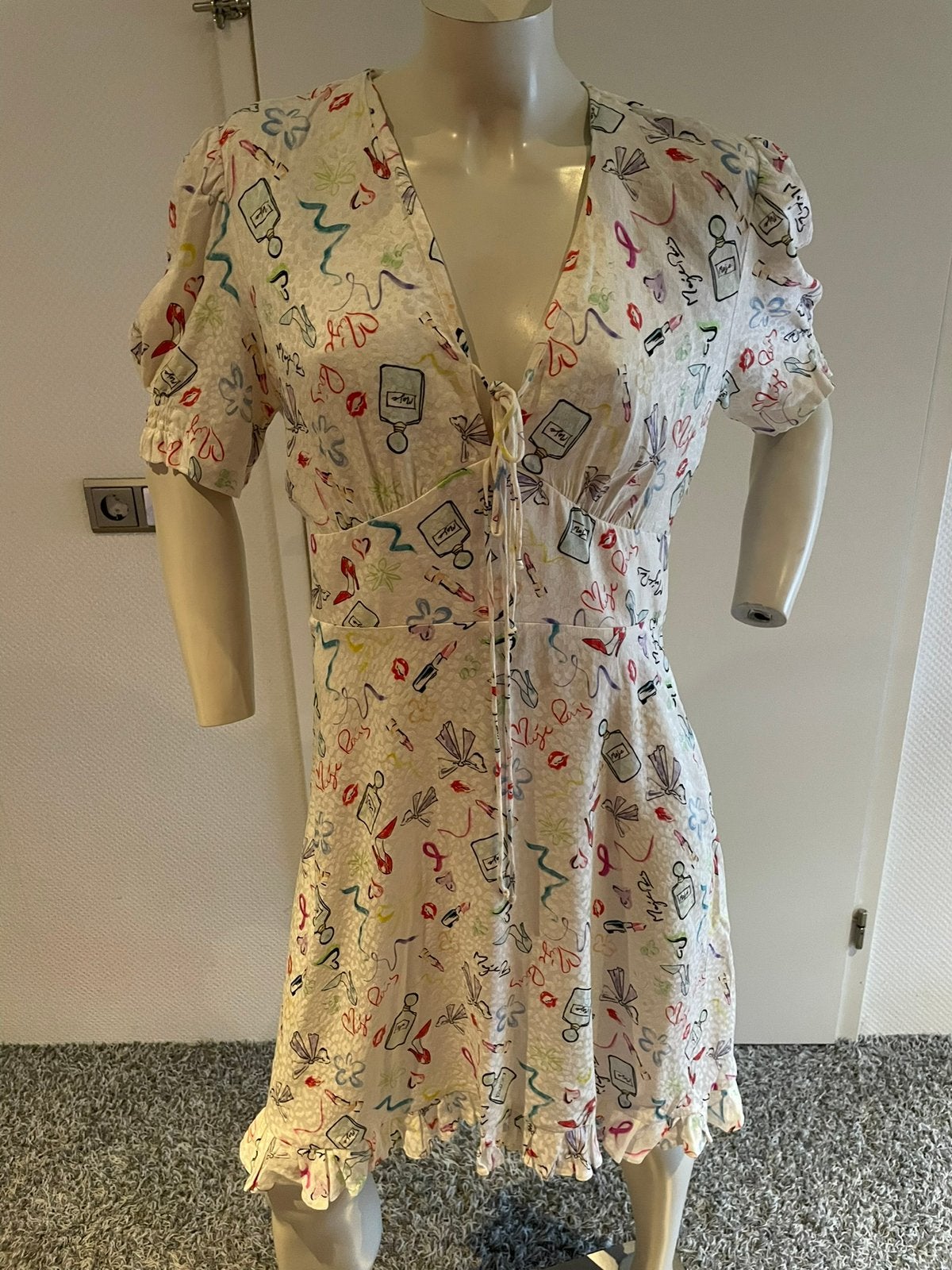Maje jurkje met leuke print maat it 42 nl 38, Maat 38/40 (M), Beige, Ophalen of Verzenden, Zo goed als nieuw