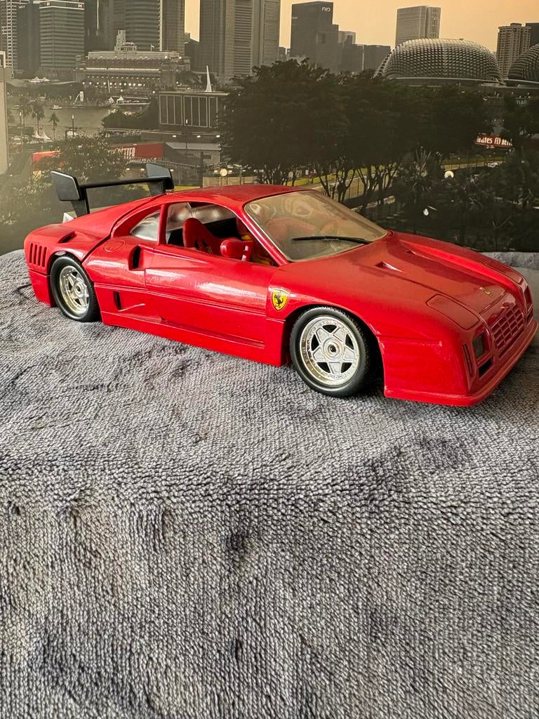 Ferrari GTO 288 Evoluzione schaal 1:18 Jouef Evolution, Ophalen of Verzenden, Gebruikt, Auto, Overige merken