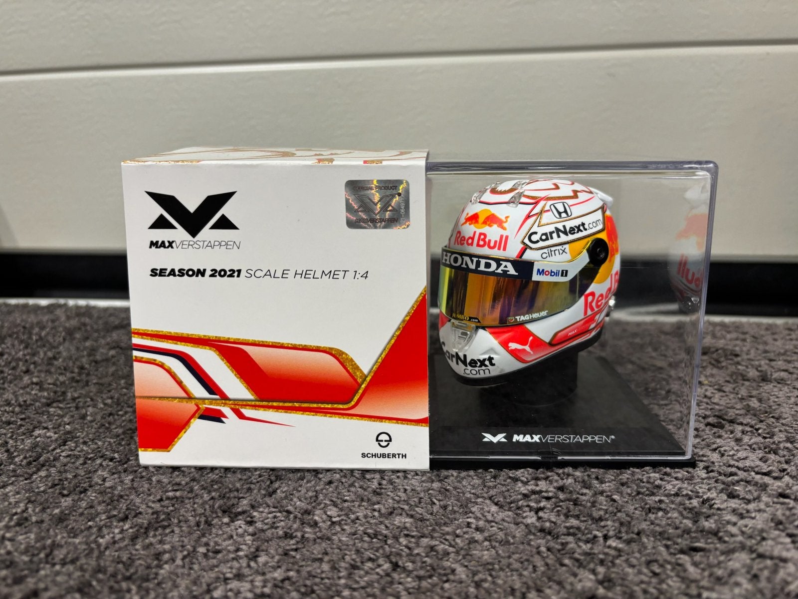 Max verstappen helm 1:4 seizoen 2021, Ophalen of Verzenden, Zo goed als nieuw, Formule 1