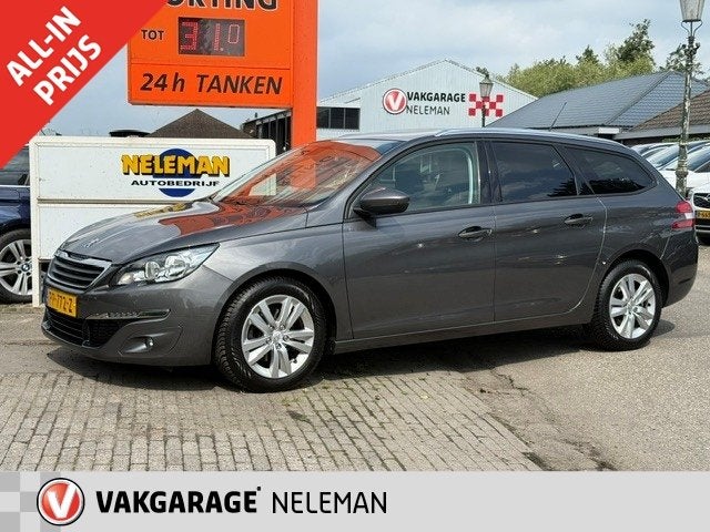 PEUGEOT 308 1.2 PureTech Blue lion panoramadak trekhaak clim, 12 maanden, Stof, Gebruikt, Euro 6