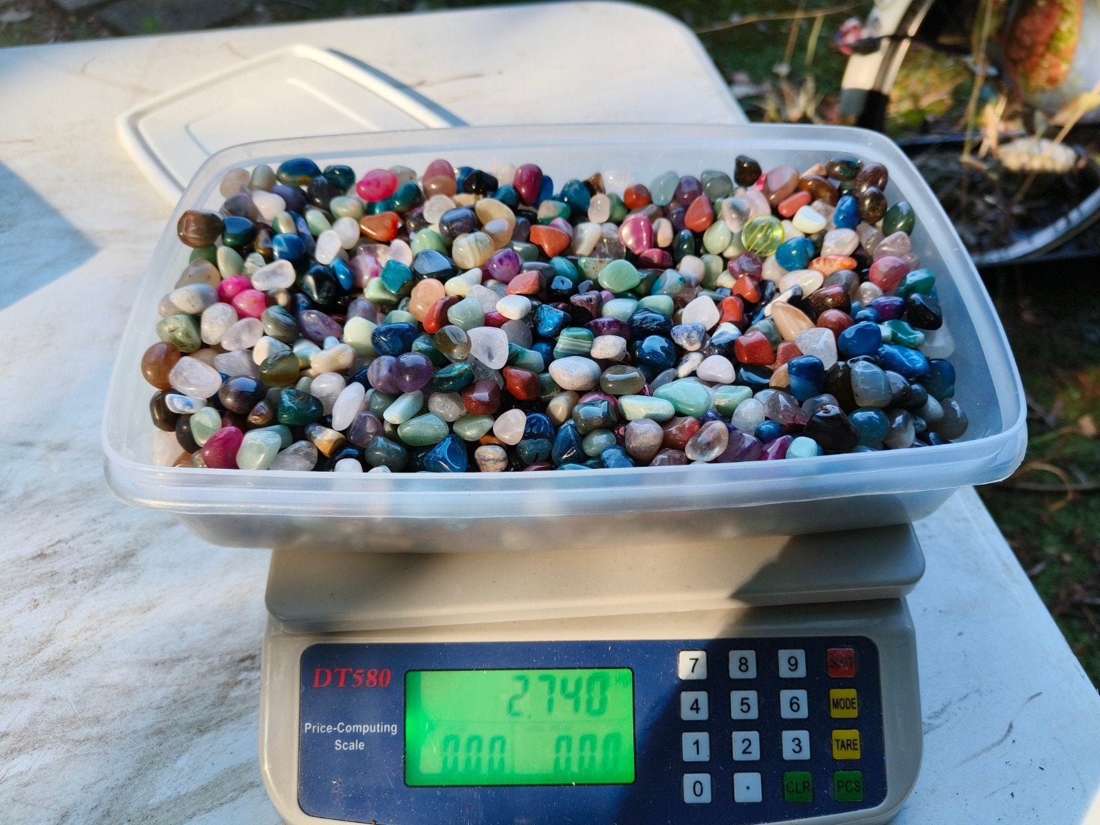 2,7 kg Trommelsteentjes - 95% Natuurlijk, 5% Gekleurd, Ophalen of Verzenden