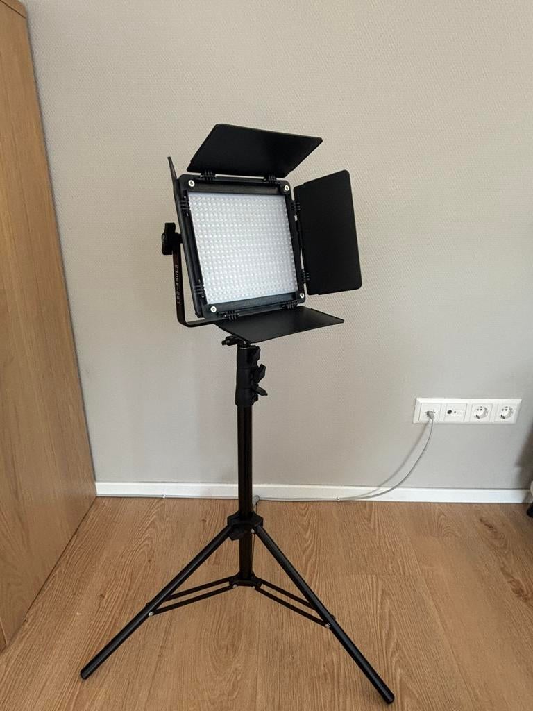 GVM Paneel LED lamp, Audio, Tv en Foto, Fotografie | Fotostudio en Toebehoren, Ophalen, Zo goed als nieuw, Lamp of Flitsset