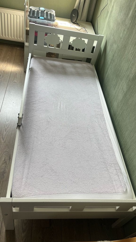 Wit peuter-/ kleuterbed 1.60 x 0.70, Kinderen en Baby's, Kinderkamer | Bedden, Gebruikt, 70 tot 85 cm, 140 tot 160 cm, Ophalen