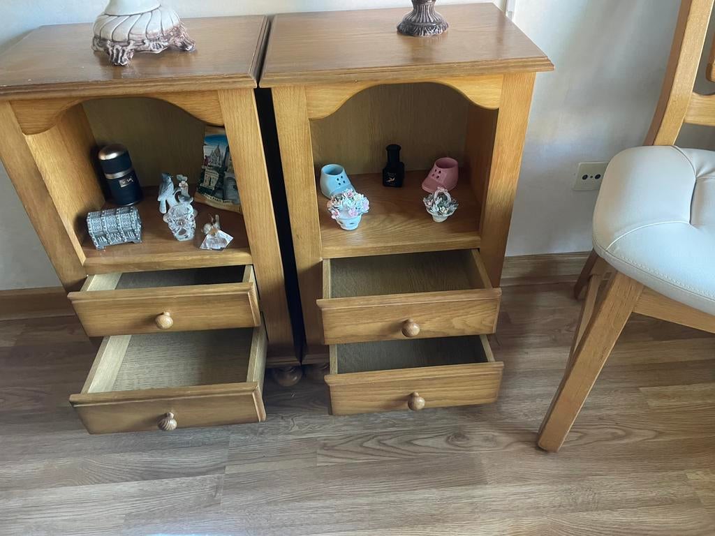 2 nachtkastjes licht eiken, Ophalen, Zo goed als nieuw, Minder dan 45 cm