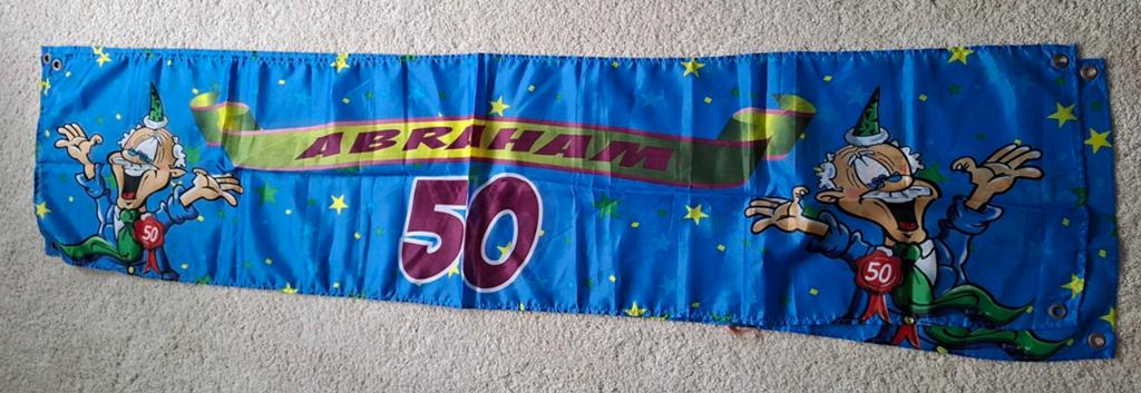 Abraham 50 jaar x 2 spandoeken - Feestelijke versiering, Ophalen of Verzenden, Zo goed als nieuw, Versiering, Abraham of Sarah