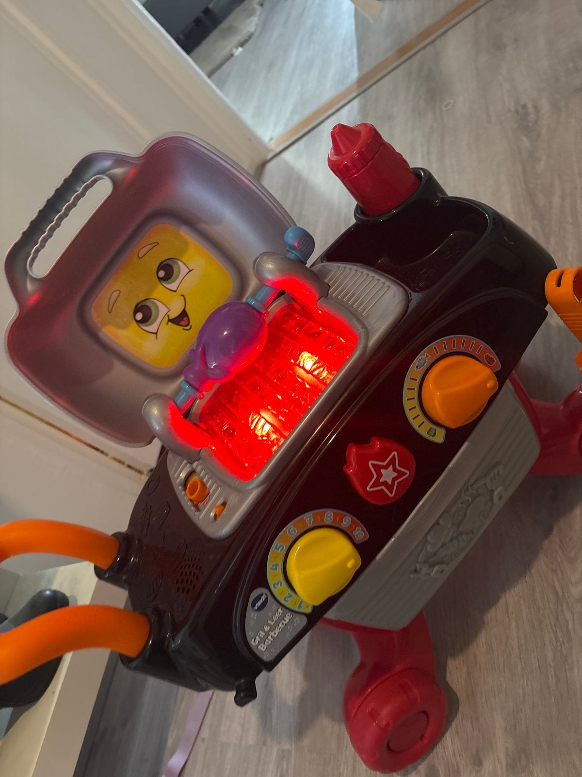 VTech Grill & Leer Barbecue Speelgoed, Kinderen en Baby's, Ophalen, Gebruikt, Jongen of Meisje