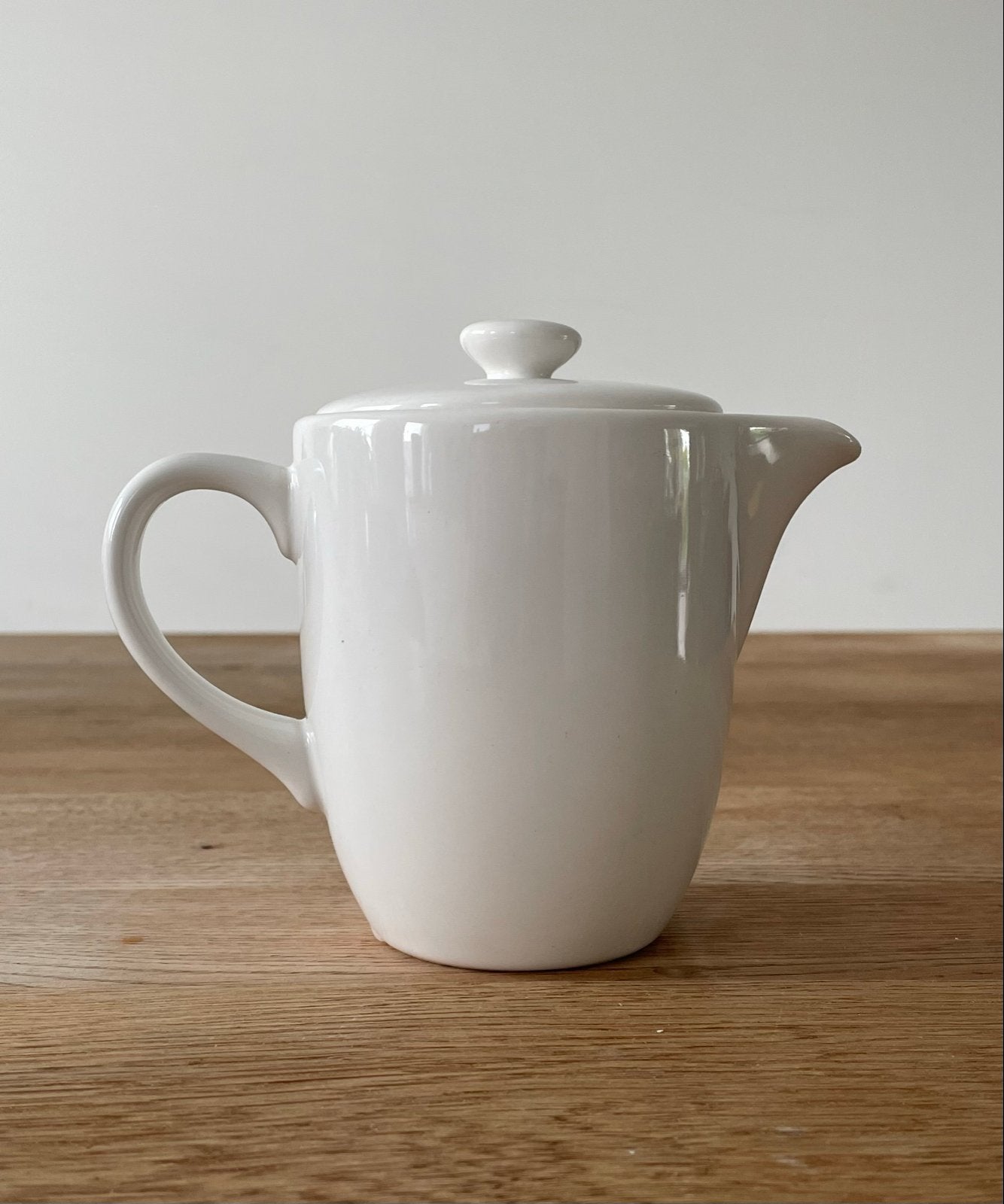 HEMA Theepot Wit 450ml, Huis en Inrichting, Theepot/fluitketel, Ophalen of Verzenden, Zo goed als nieuw, Steen/keramiek