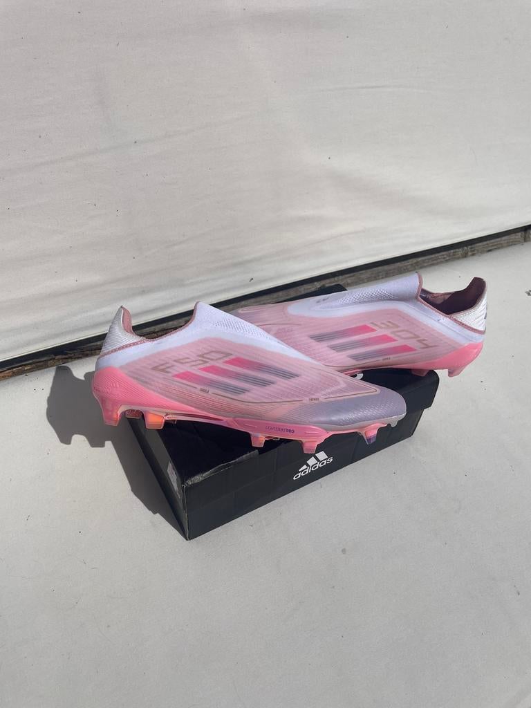 Adidas Elite+ Voetbalschoenen (Lamine Yamal Model) 45 1/3, Verzenden, Nieuw, Schoenen