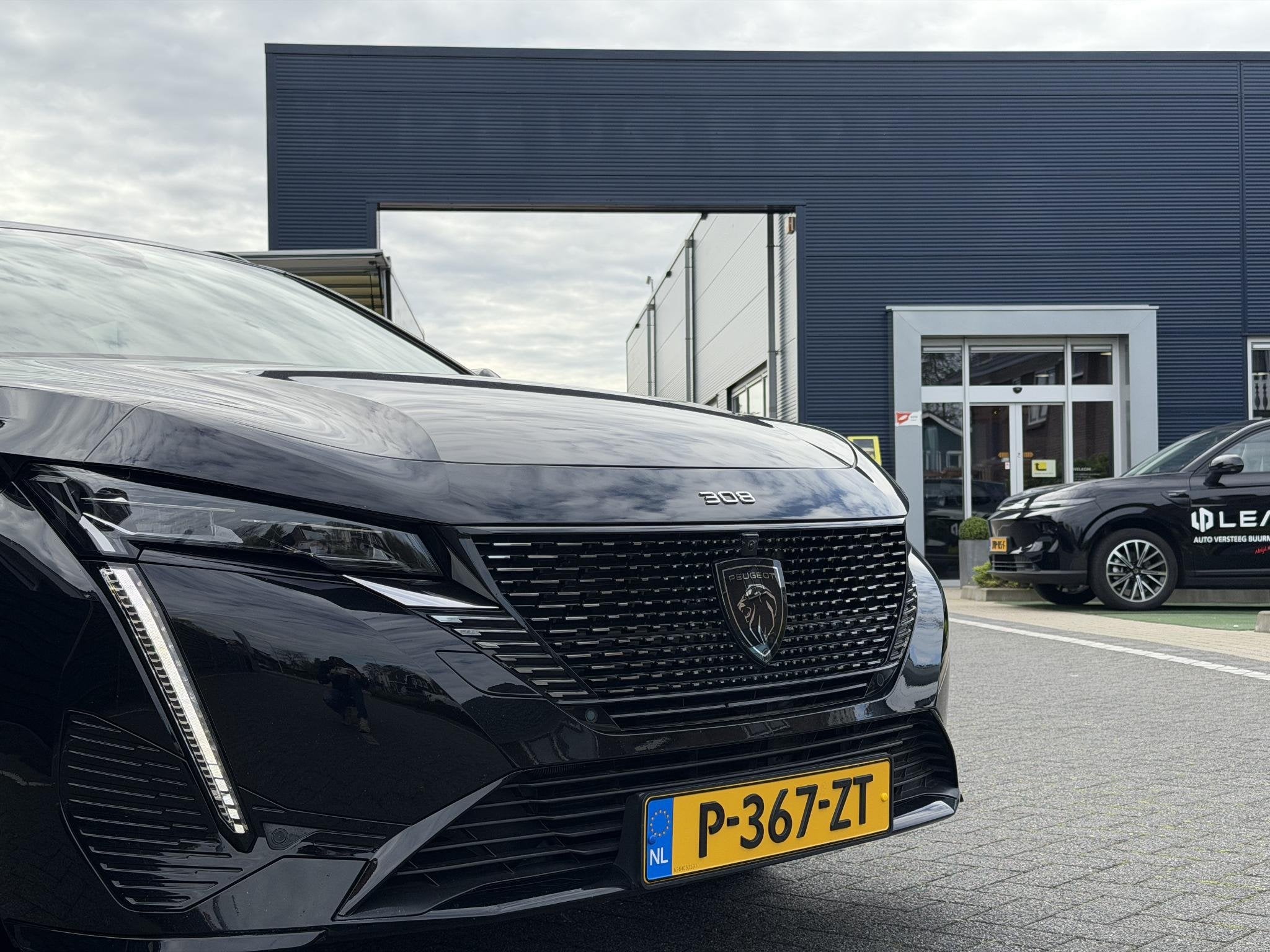 Peugeot 308 SW GT Pack Business 1.6 HYbrid 180PK EAT8 Automa, Auto's, Peugeot, 12 maanden, Gebruikt, 4 cilinders, 1634 kg