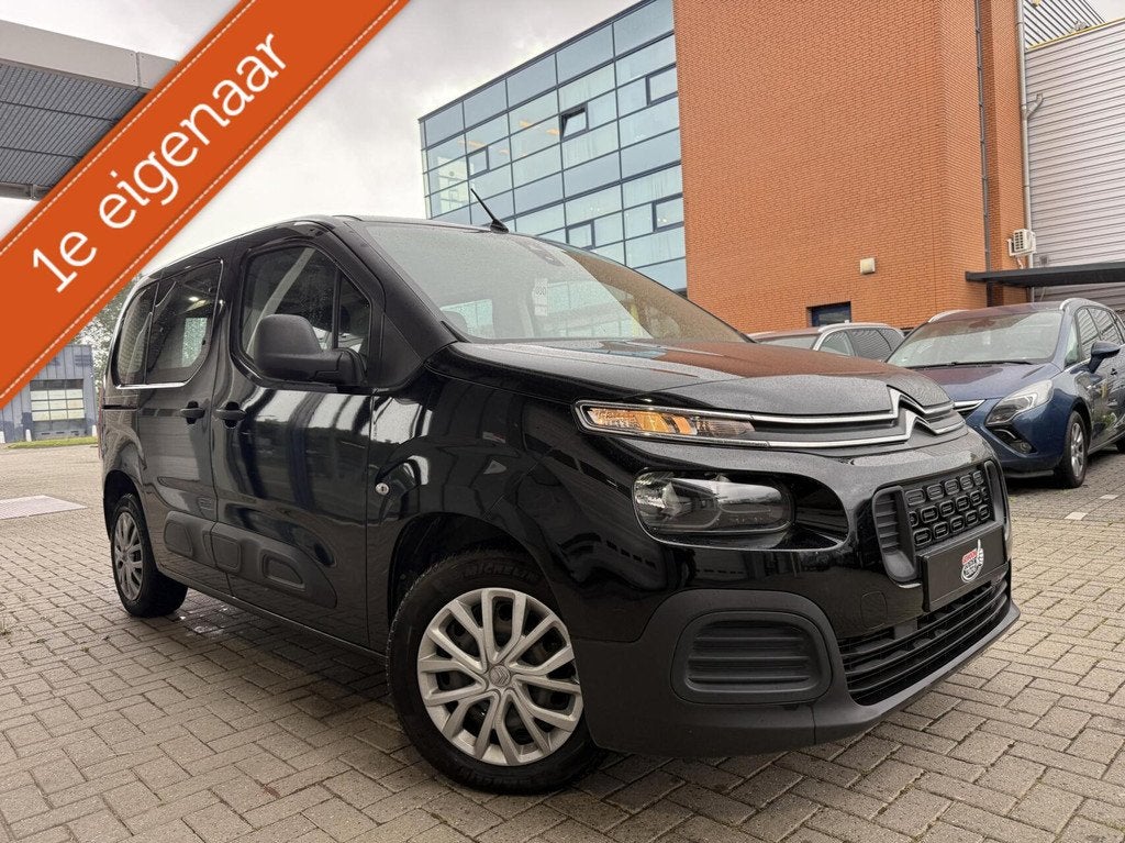 Citroën Berlingo 1.2 Benzine | Bluetooth | 5 zitplaatsen, Auto's, Voorwielaandrijving, Gebruikt, 1199 cc, Handgeschakeld