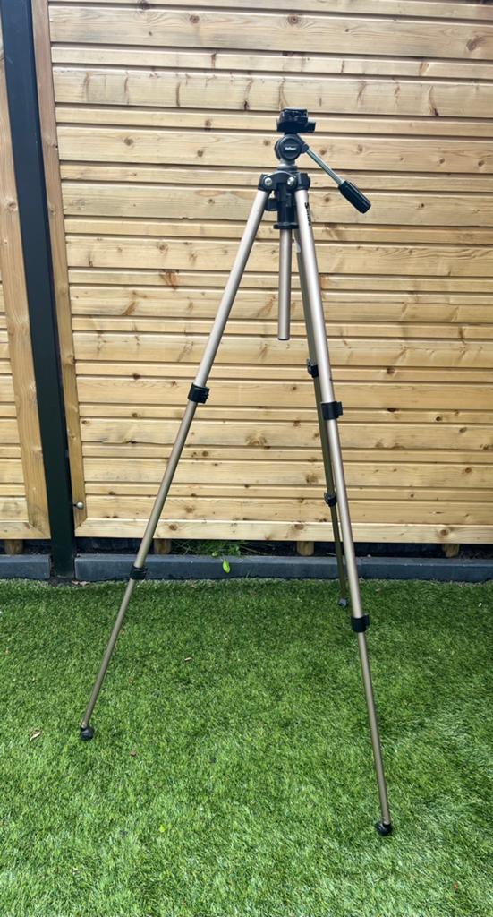 Statief Velbon Sherpa 600 met Velbon PH-157Q kantelkop, Ophalen, Zo goed als nieuw, Driepoot