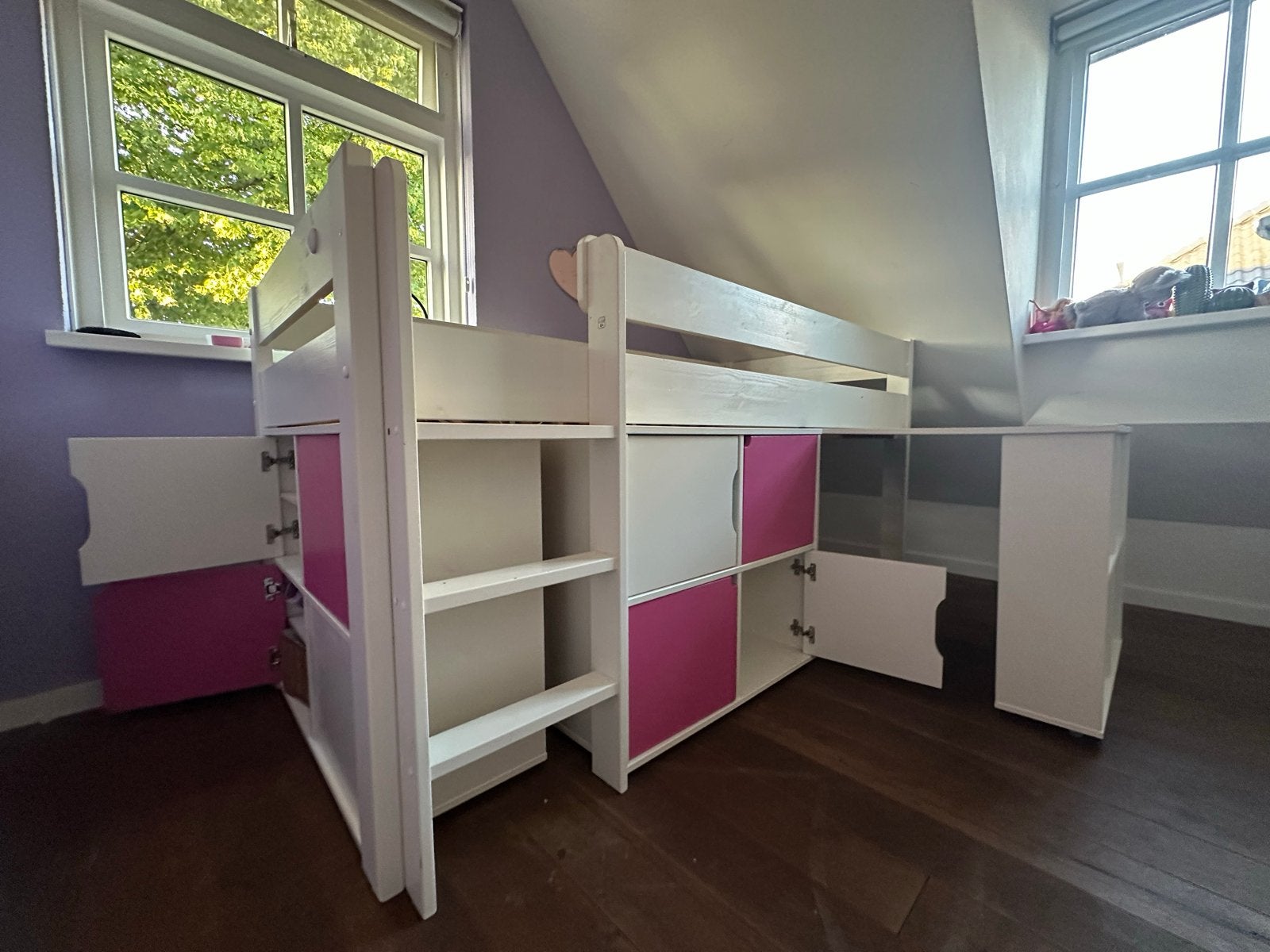 Halfhoogslaper met uitschuifbaar bureau en losse kastjes, Huis en Inrichting, Slaapkamer | Stapelbedden en Hoogslapers, Ophalen