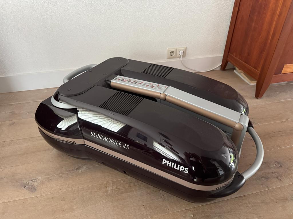 Philips Sunmobile 4s HB971 Facial plus, Ophalen, Zo goed als nieuw, Zonnebank enkelzijdig, Minder dan 10 lampen