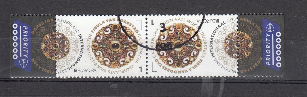 2025 nr 4291 internationaal, Europa , Fibula van Dorestad, Ophalen of Verzenden, Na 1940, Gestempeld