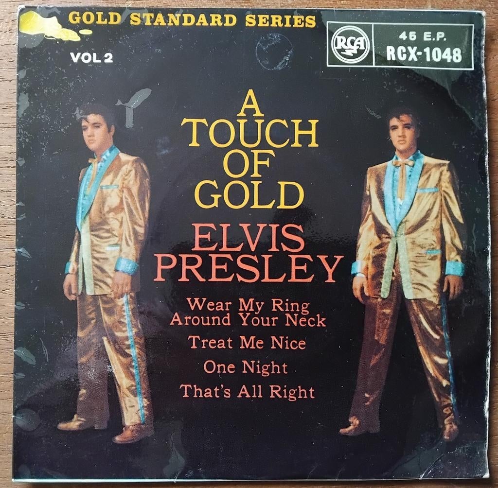 Elvis Presley - A touch of gold, vol. 2 E.P., ENGLAND, Gebruikt, 7 inch, Ophalen of Verzenden, Pop