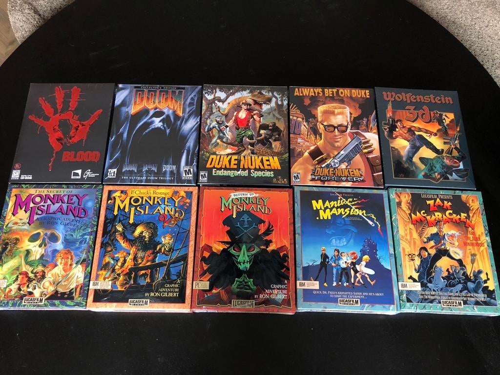 Display Big Boxen showpieces (o.a. Blood/Wolfenstein 3D etc), Ophalen of Verzenden