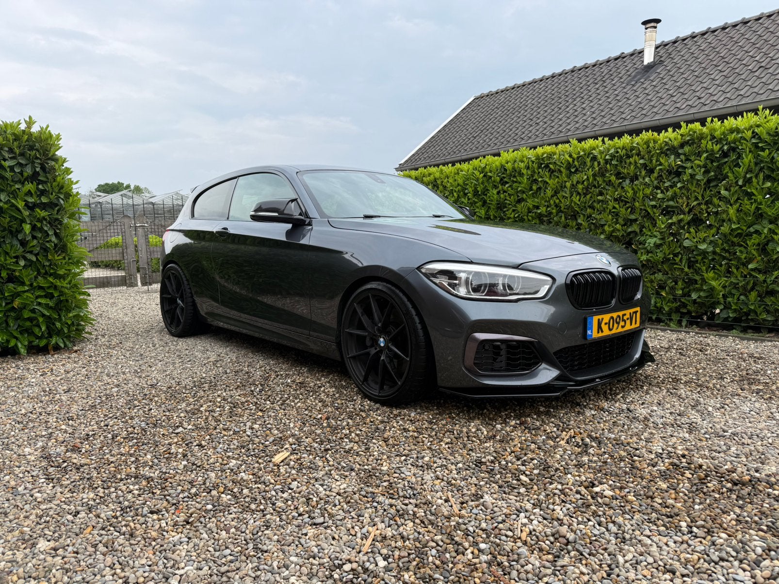 BMW 1-Serie 3.0 M135i 3DR AUT 2015, Achterwielaandrijving, Alcantara, 75 €/maand, Particulier