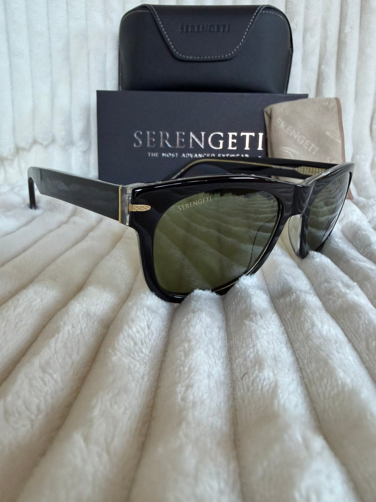 Serengeti Foyt Xl SS550003 incl garantie en btw-factuur, Sieraden, Tassen en Uiterlijk, Zonnebril, Verzenden, Nieuw, Nvt