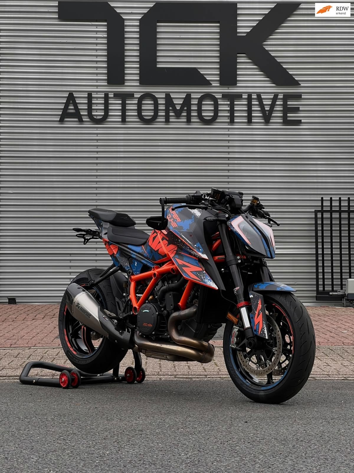 KTM 1290 SuperDuke R |Akrapovic|Tech-Pack|Launch Control, Motoren, Traction Control, 1301 cc, Meer dan 35 kW, Toermotor