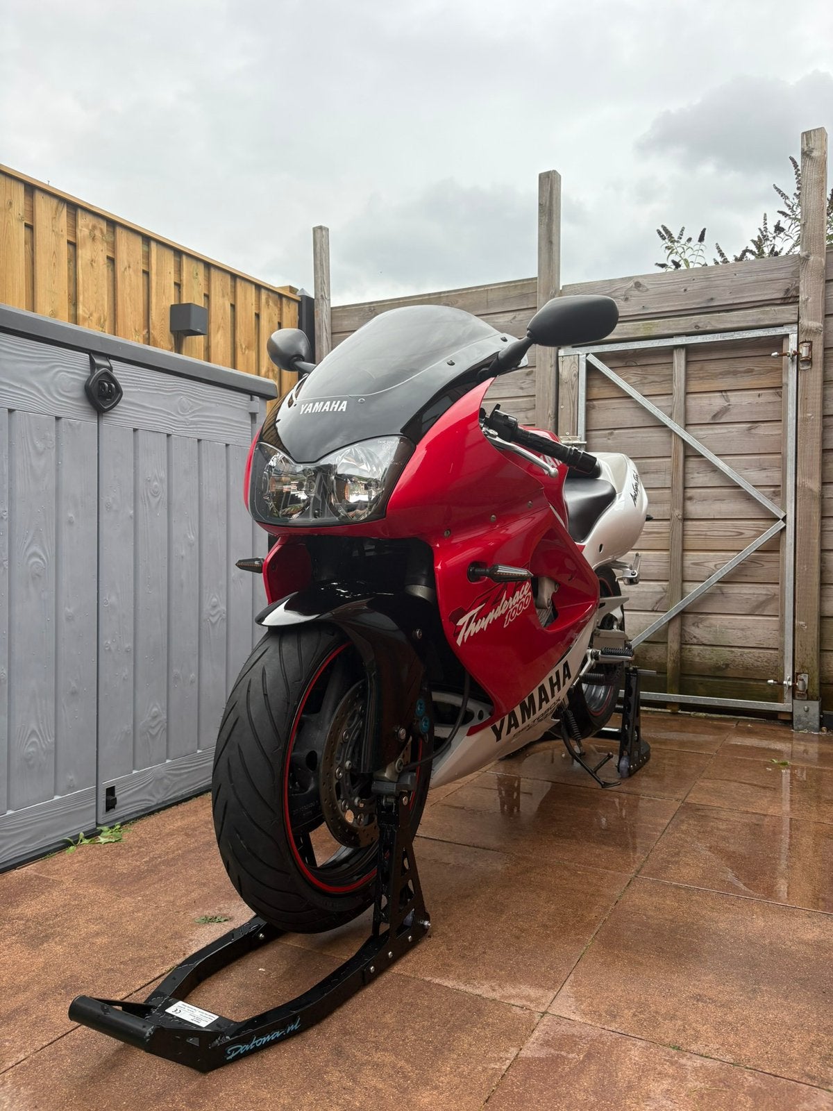 Yamaha YZF 1000 R Thunder Ace, 4 cilinders, Meer dan 35 kW, 145 cc, Sport