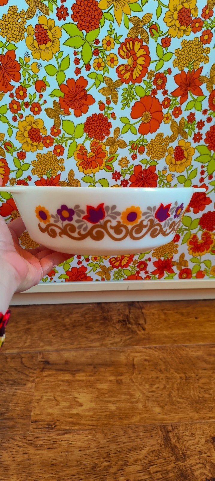 Vintage Pyrex Ovenschaal - Bloemmotief - Made in England, Ophalen of Verzenden
