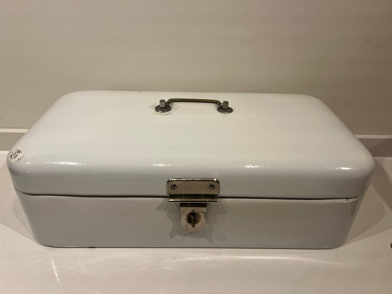 Vintage Emaille Broodbak - Wit met Slot, Ophalen of Verzenden