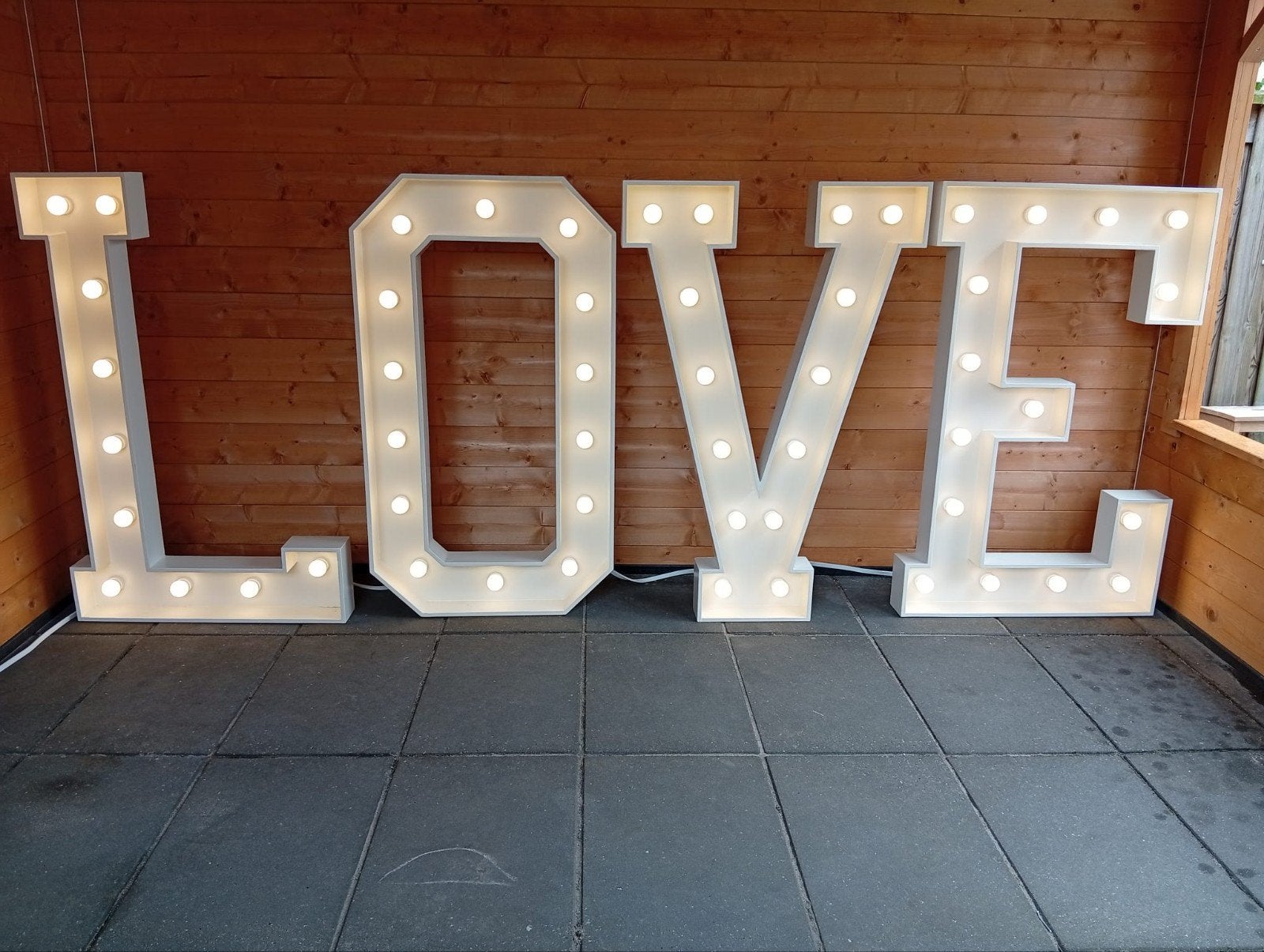 XL 1,2m LOVE letters met verlichting, Ophalen, Nieuw, Geboorte of Huwelijk