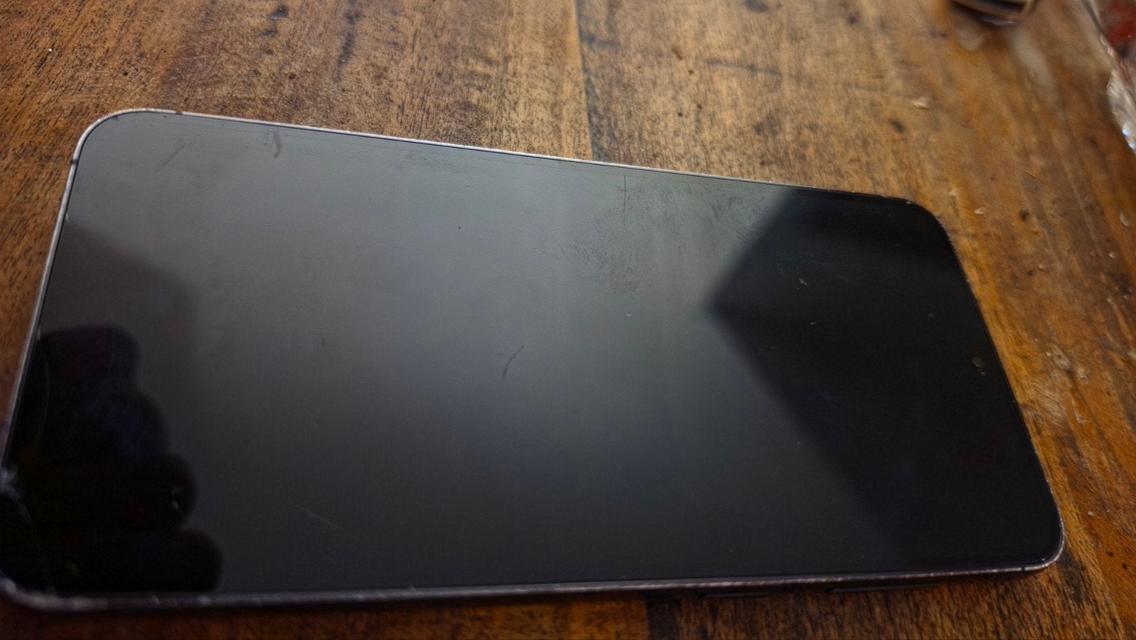 Samsung Galaxy S23+ - Achterkant beschadigd