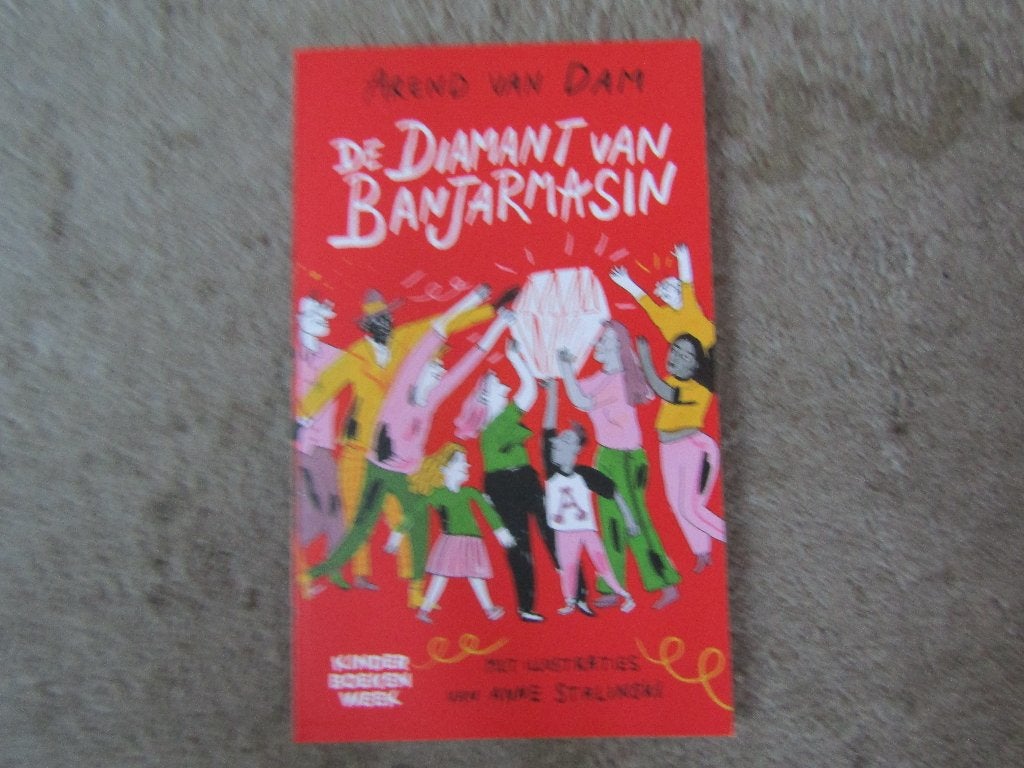 Boek: De diamant van Banjarmasin, Boeken, Gelezen, Fictie algemeen, Ophalen of Verzenden, Arend van Dam