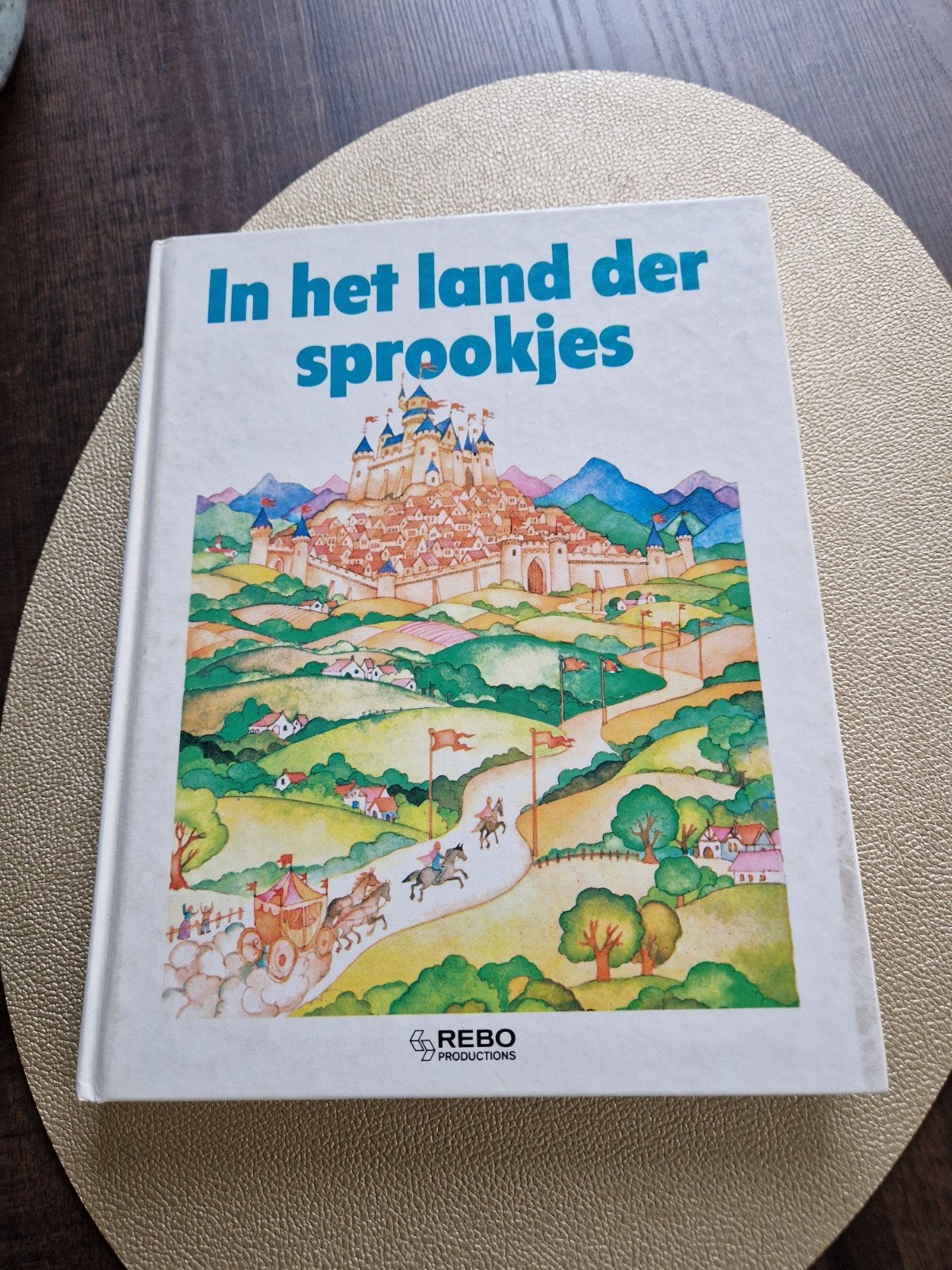 In het land der sprookjes - Rebo Productions, Ophalen, Gelezen, Onbekend