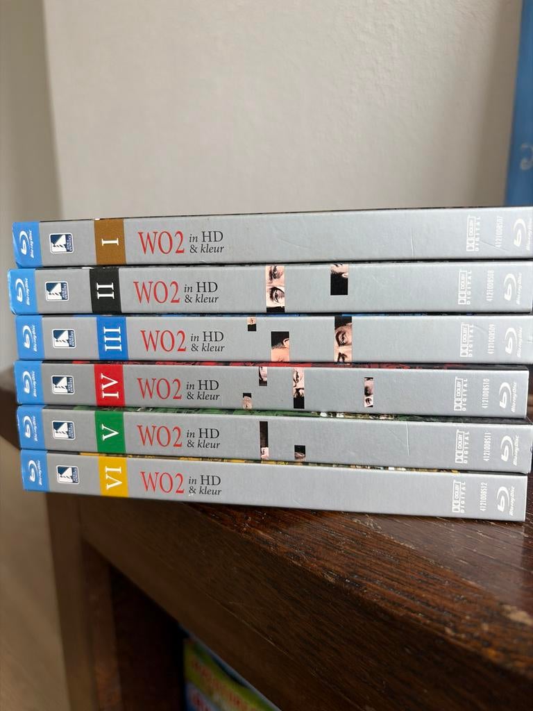 WO2 in HD & kleur - Deel I t/m VI Blu-ray set, Cd's en Dvd's, Ophalen of Verzenden, Gebruikt, Documentaire en Educatief, Boxset