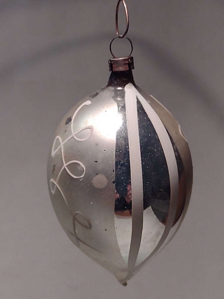 oude druppel kerstbal zilver H 7,5 cm *, Diversen, Kerst, Ophalen, Gebruikt