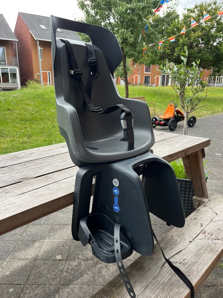 Bobike go maxi kinderzitje, Fietsen en Brommers, Fietsaccessoires | Fietsstoeltjes, Ophalen, Achterzitje, Voetsteuntjes, 9 t/m 18 kg