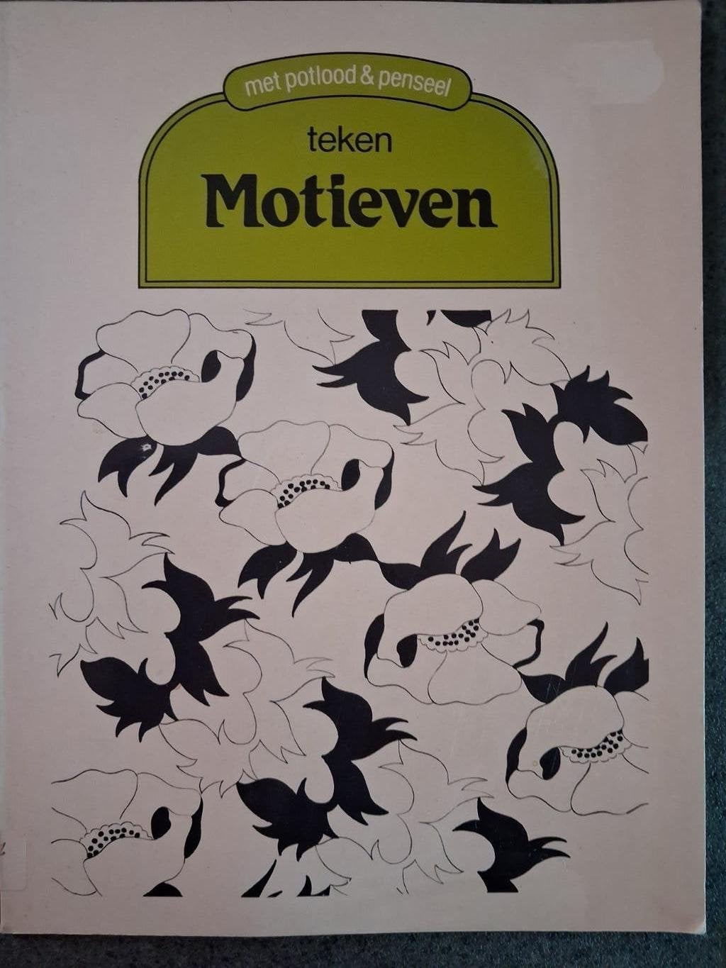Teken motieven., Anna Brockett, Ophalen of Verzenden, Zo goed als nieuw, Tekenen en Schilderen