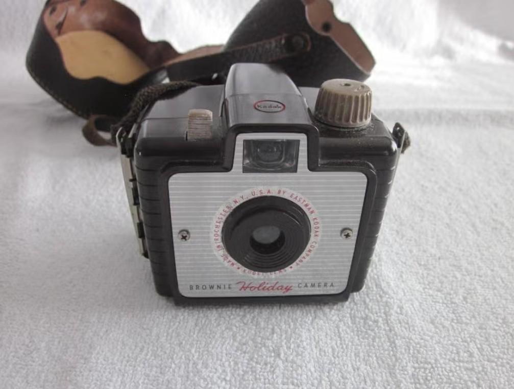 Vintage Kodak Brownie Holiday Camera bakeliet in tas., Ophalen of Verzenden, Gebruikt, Compact, Kodak