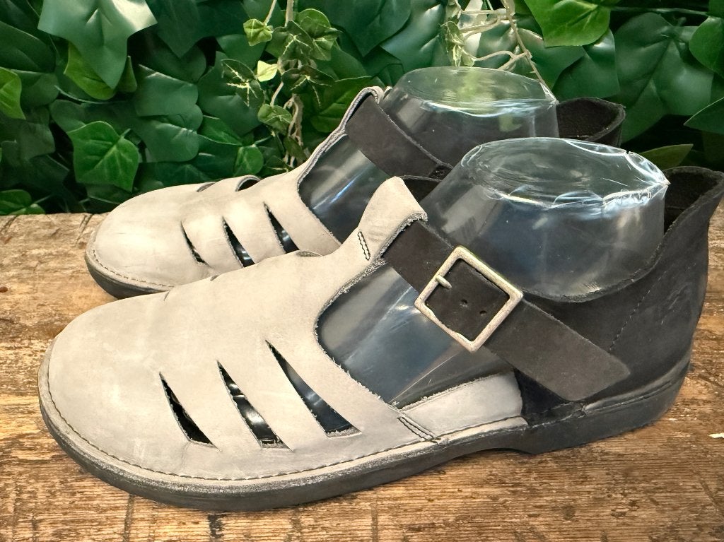 gewoon Nieuwe schoenen van Loints of holland maat 42, Kleding | Dames, Schoenen, Loints of holland, Nieuw, Sneakers of Gympen