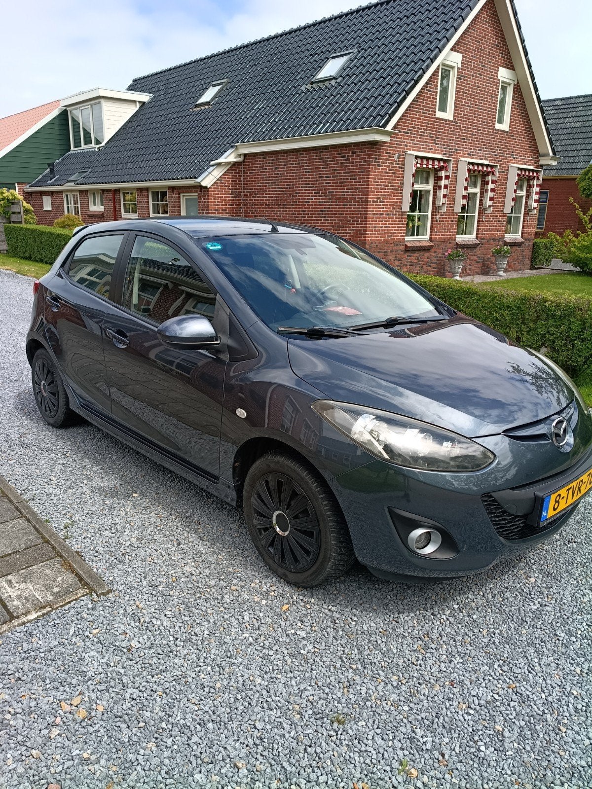 Mazda 2 1.5 75KW 5-DRS 2011 Grijs 102 pk nieuwe apk., Auto's, Mazda, Stof, 1498 cc, 4 cilinders, 102 pk