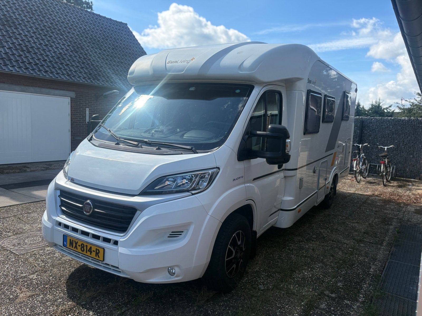 Sunliving Lido S 45SC Automaat Queensbed- 2017 - 77.256 km, Automaat, Fiat, 7 tot 8 meter, Diesel