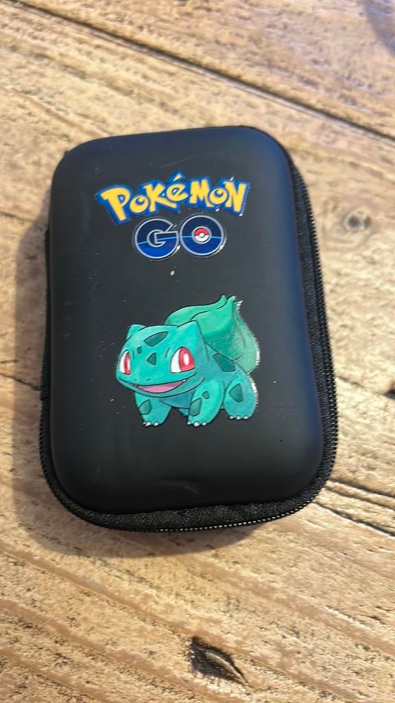 Pokemon go kaarten houder, Hobby en Vrije tijd, Verzamelkaartspellen | Pokémon, Ophalen of Verzenden, Zo goed als nieuw
